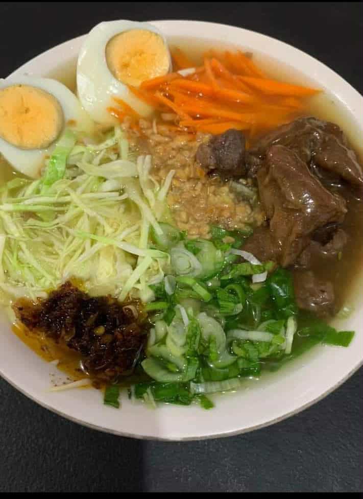 Beef pares mami